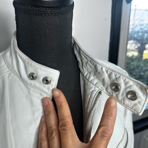 Vintage Diesel White Leather Zip-Up Jacket - Picture 11 of 17